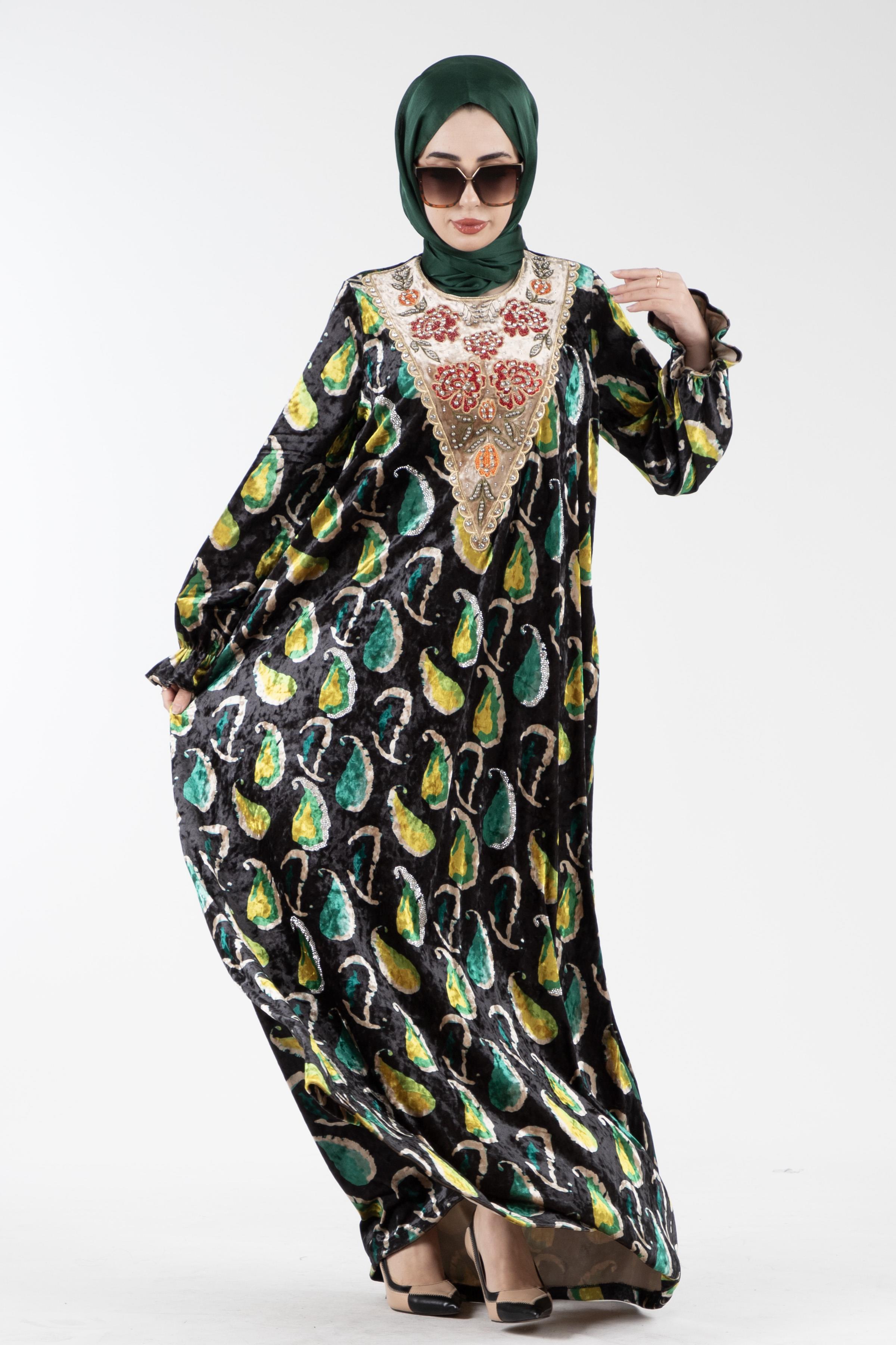 Embroidered Collar Velvet Dress with Shawl Pattern - Emerald Green