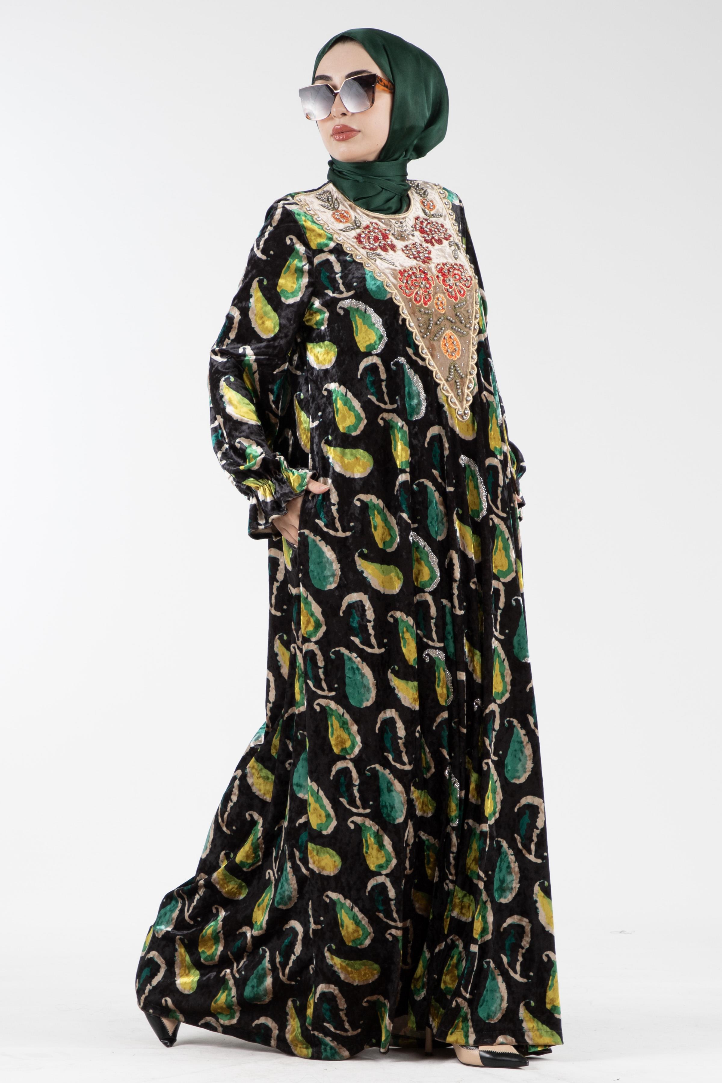 Embroidered Collar Velvet Dress with Shawl Pattern - Emerald Green