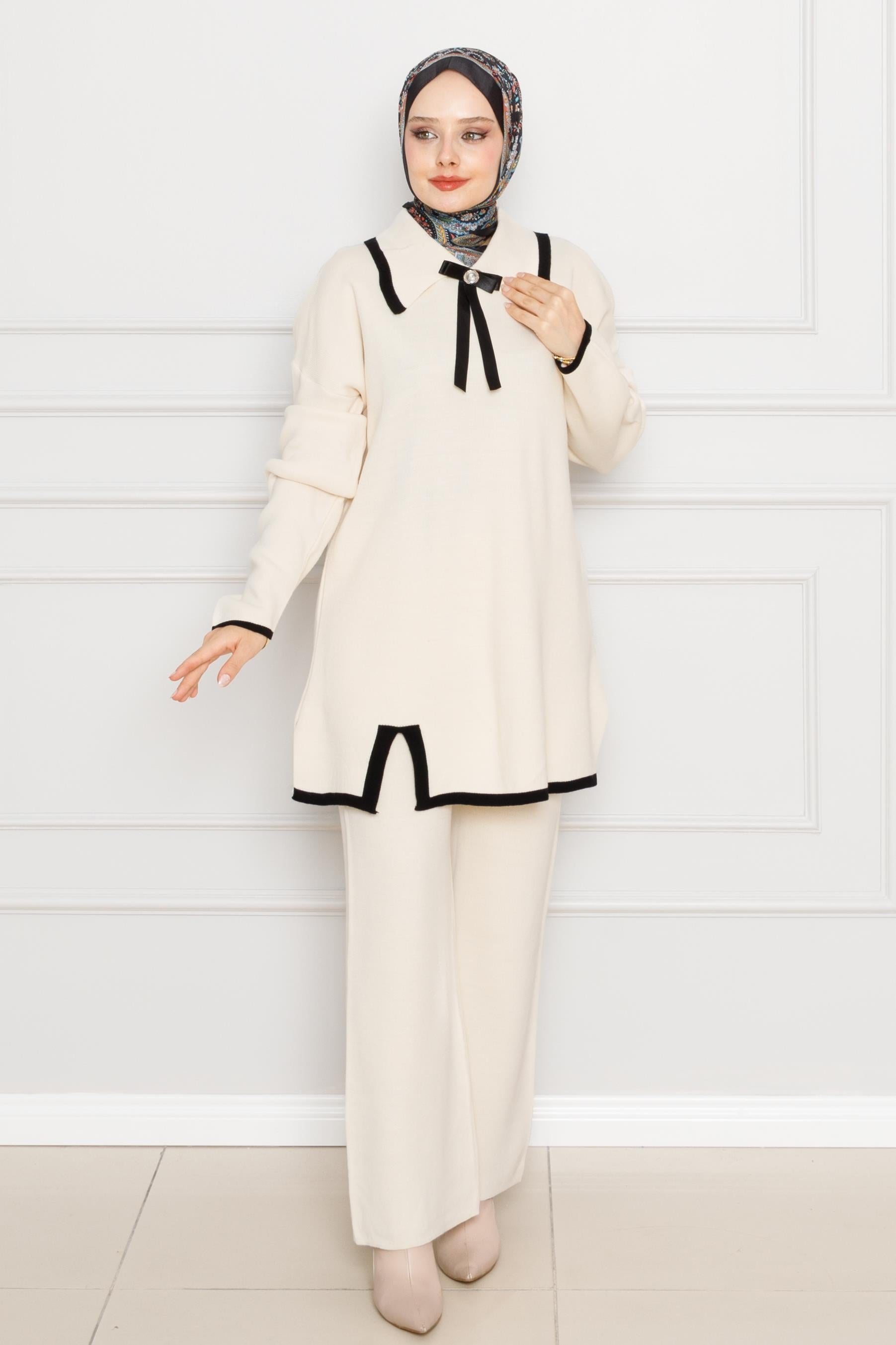 Bow Detailed Knitwear Suit-beige color