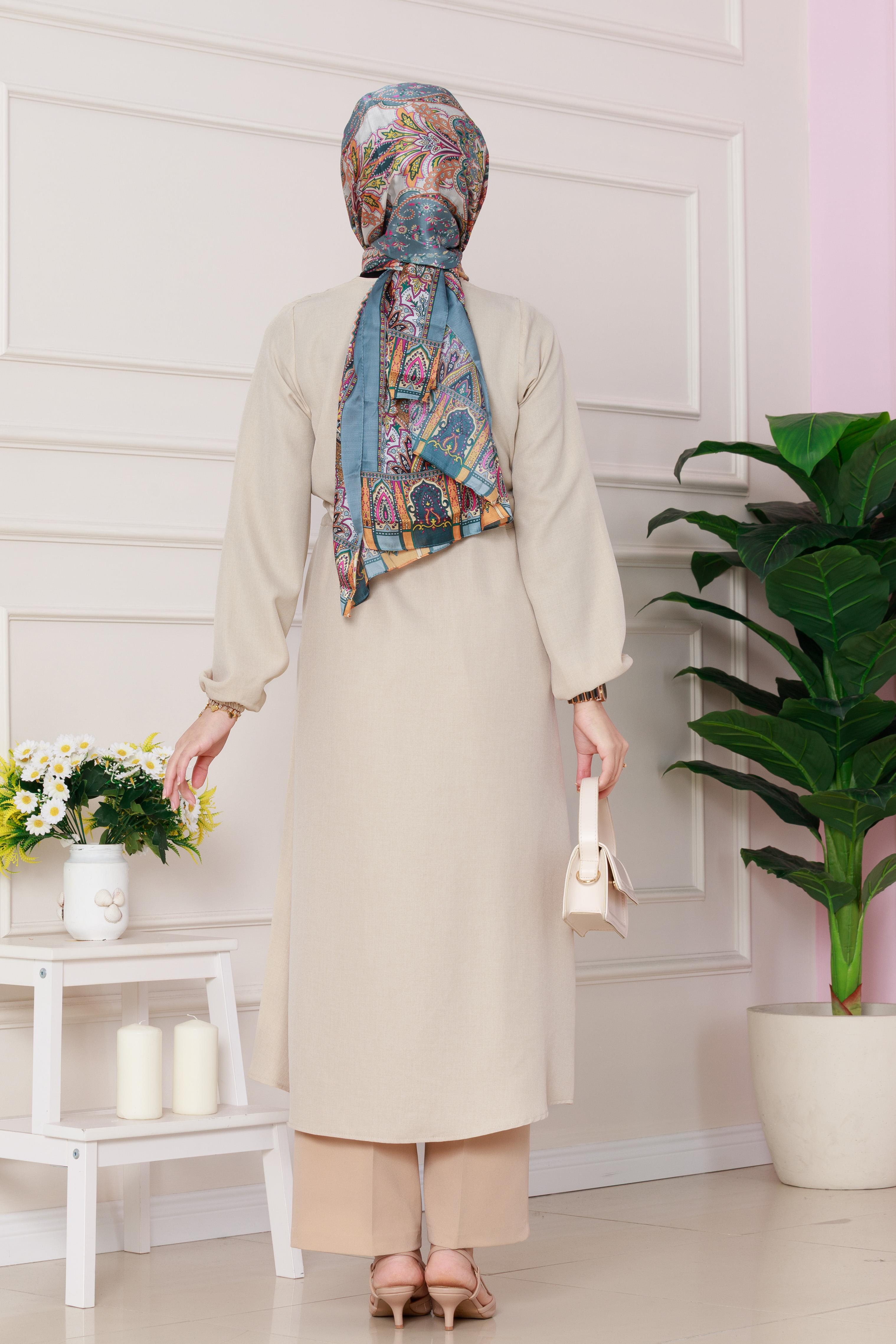 Side Tie Seasonal Cape-beige color