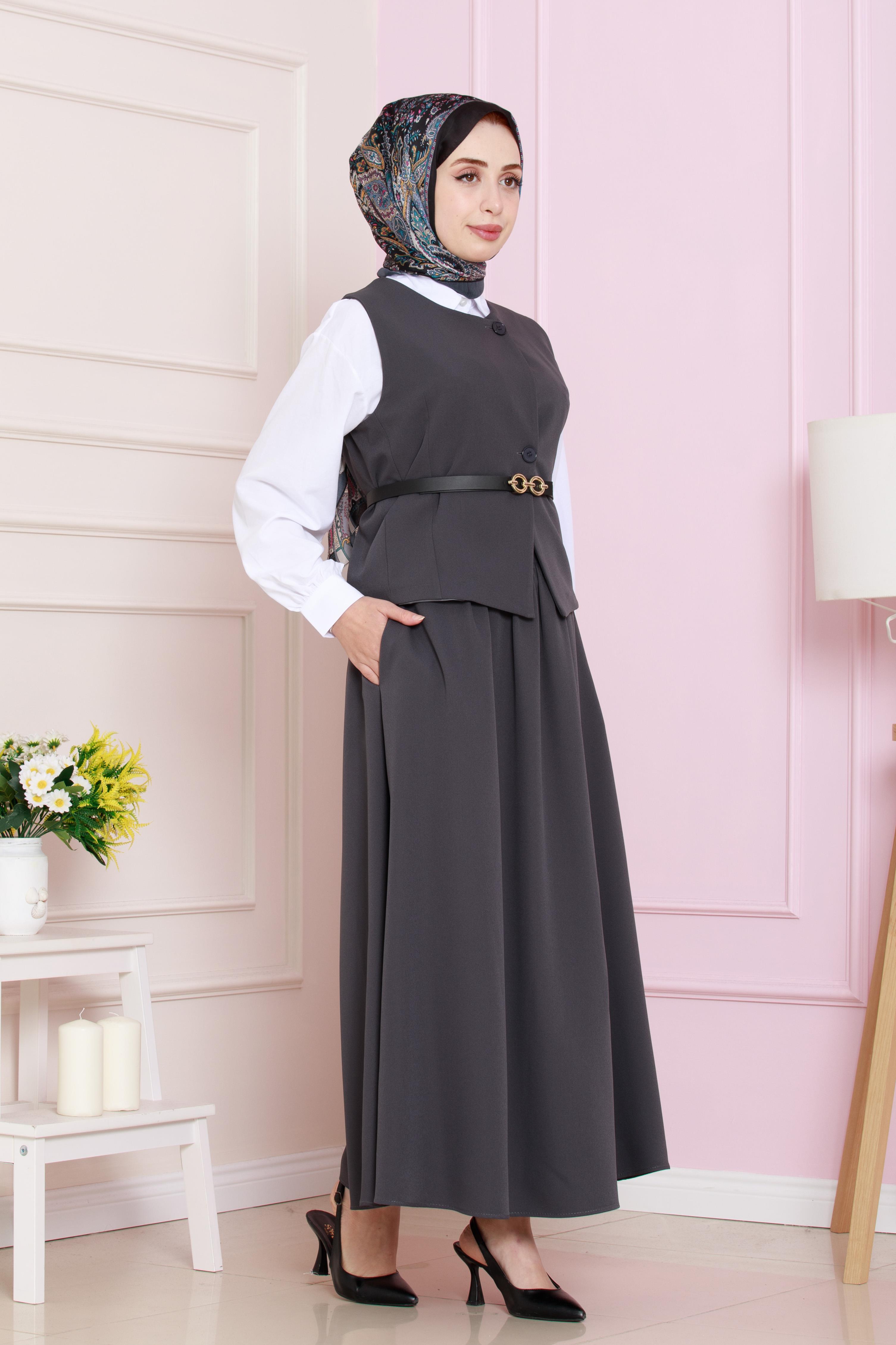 طقم أنيق عصري  - أنثراسايت اللون 