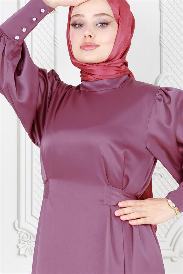 فستان سهرة من الساتان بأحزمة مربوطة إلى الخلف- لون وردي