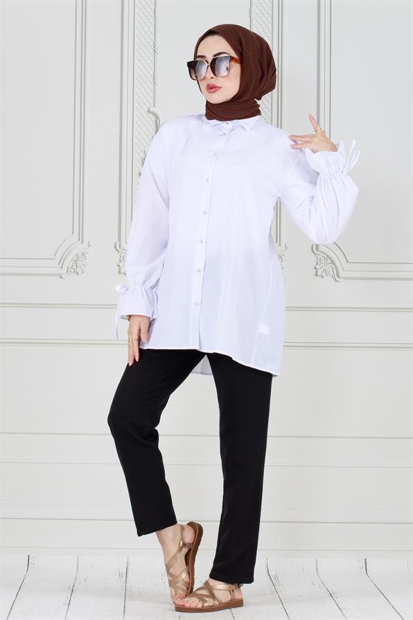 White-Tunic with Pleated Back, Gathered Sleeves 