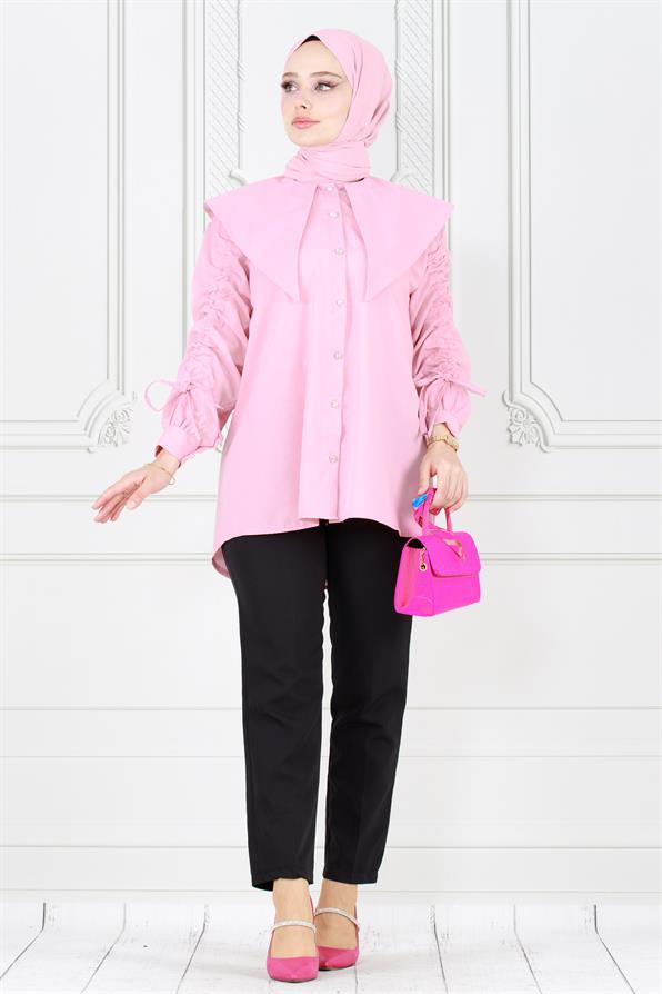 pink tunic with big collar and sleeves details
