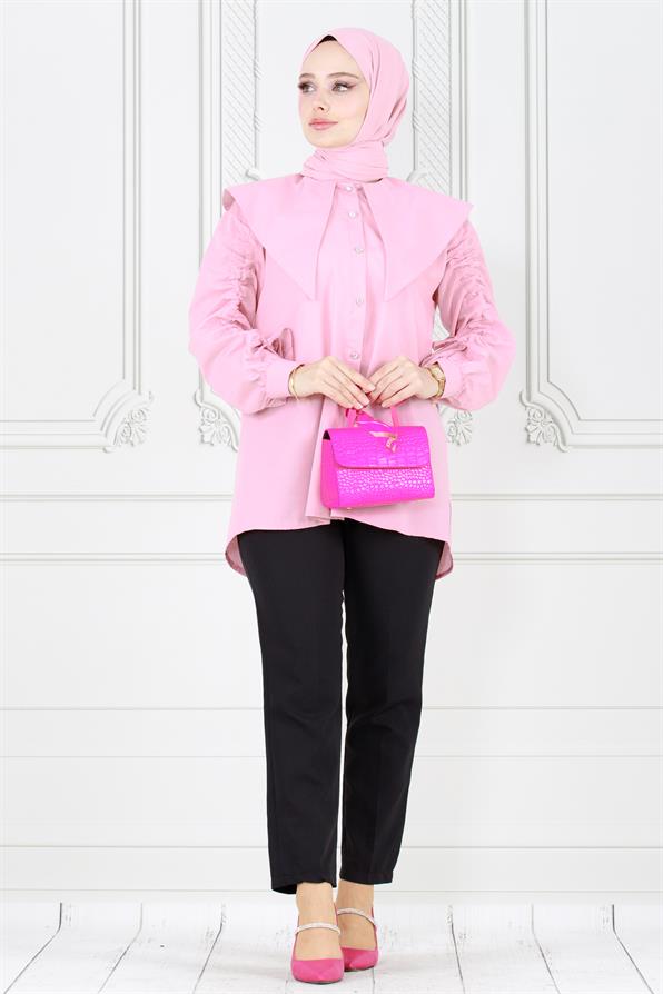 pink tunic with big collar and sleeves details