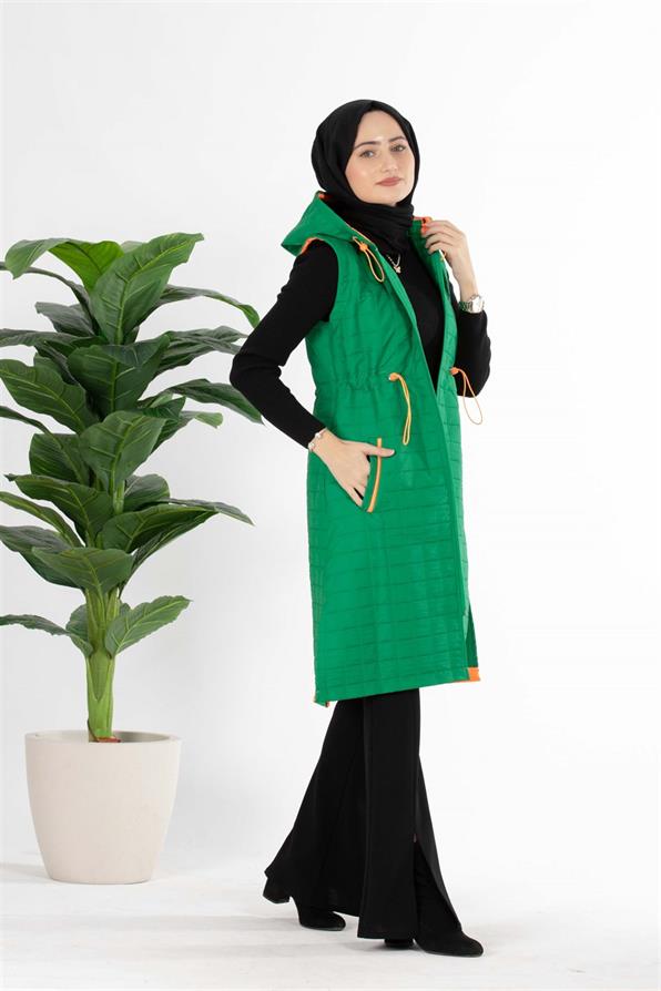  سترة طويلة كيبتونة(قماش مطرز)دون اكمام اخضر اللون