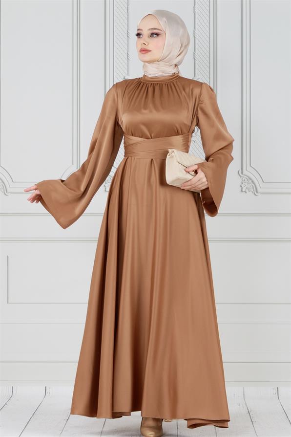 فستان سهرة من الساتان بحزام متقاطع- لون مينك