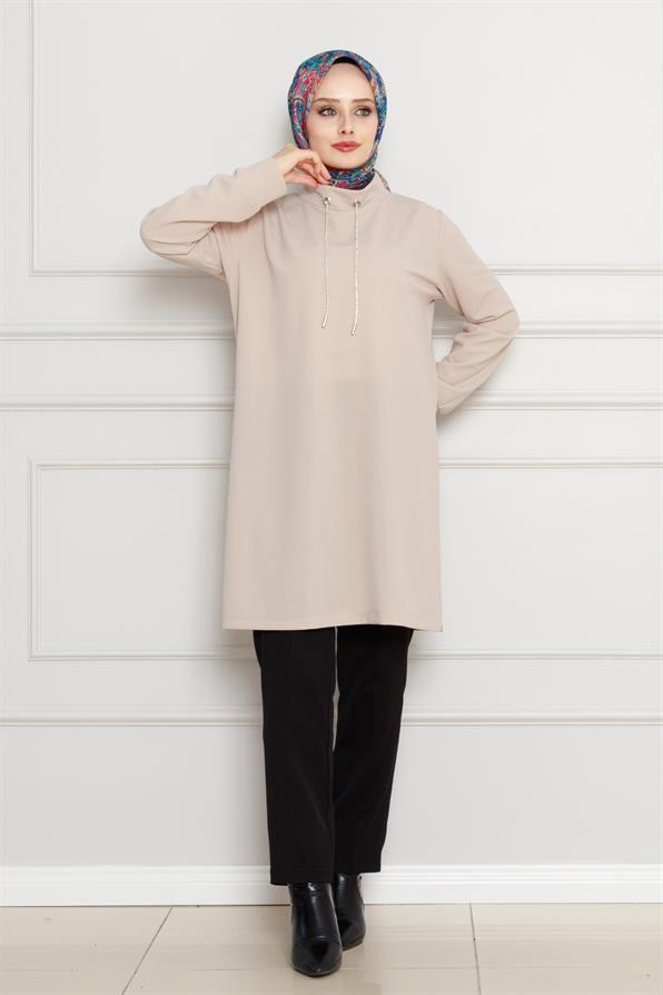 تونيك بياقة عالية-بيج اللون