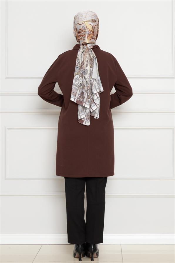 تونيك بياقة عالية- بني اللون