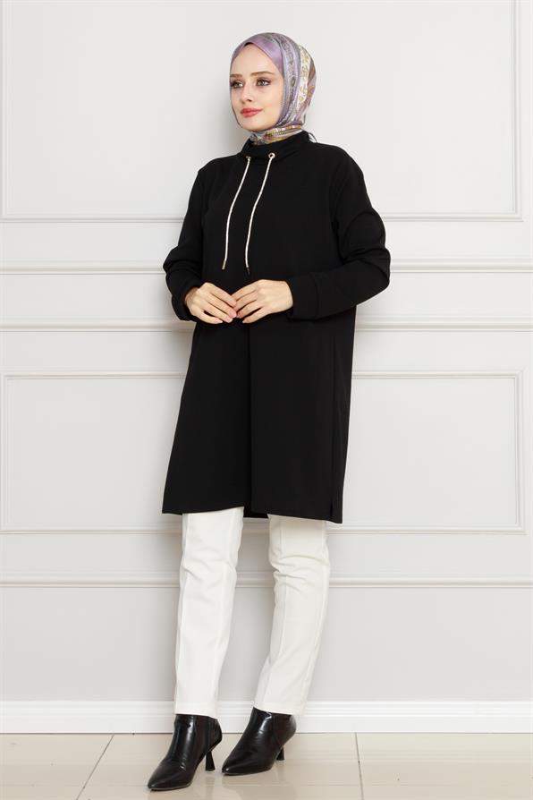 تونيك بياقة عالية- اسود اللون