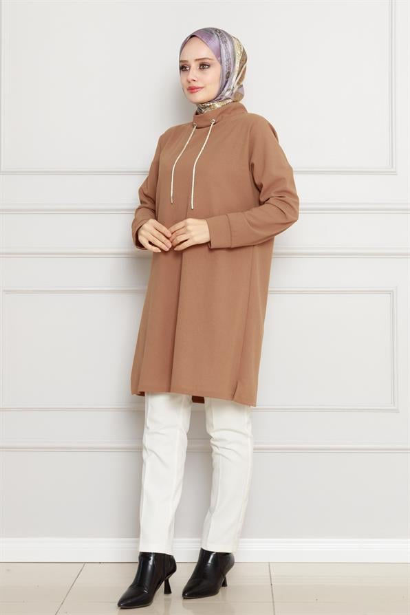 تونيك بياقة عالية- مينك اللون