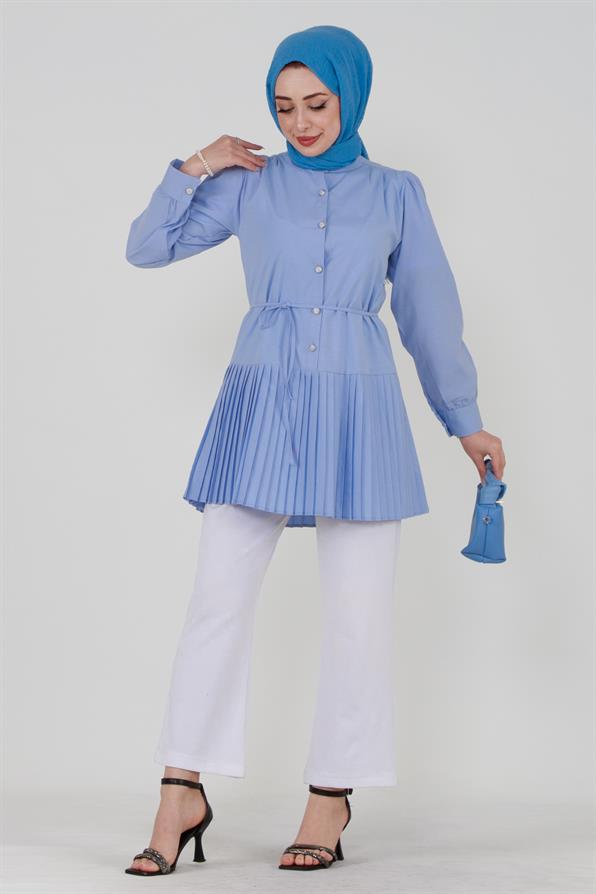 Tunic-Bleu light  with  folds and buttons in the front