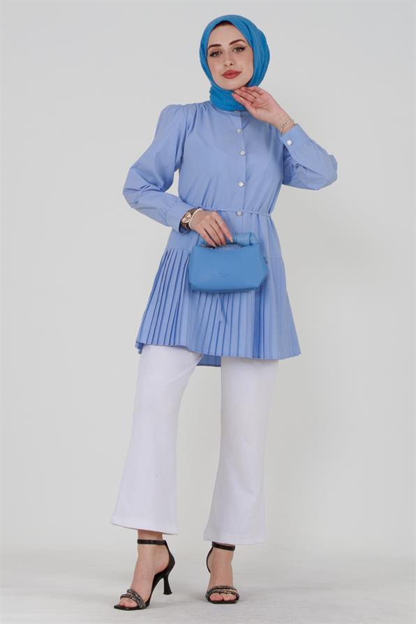 Tunic-Bleu light  with  folds and buttons in the front