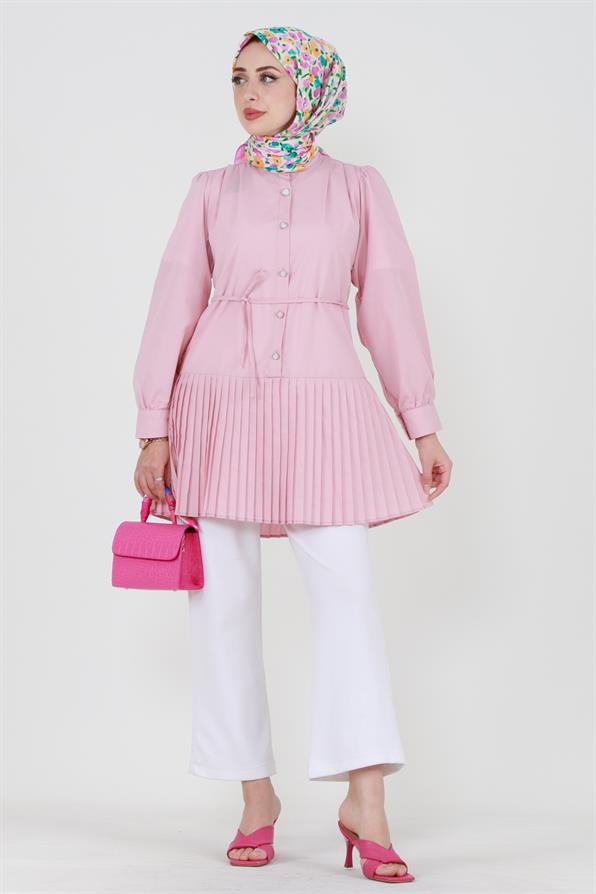 Pink tunic with pleats at the bottom and buttons in the front