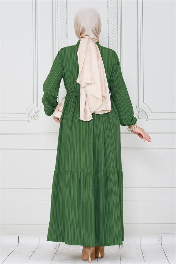 فستان  برقبة قميص وحزام نفق -  لون اخضر