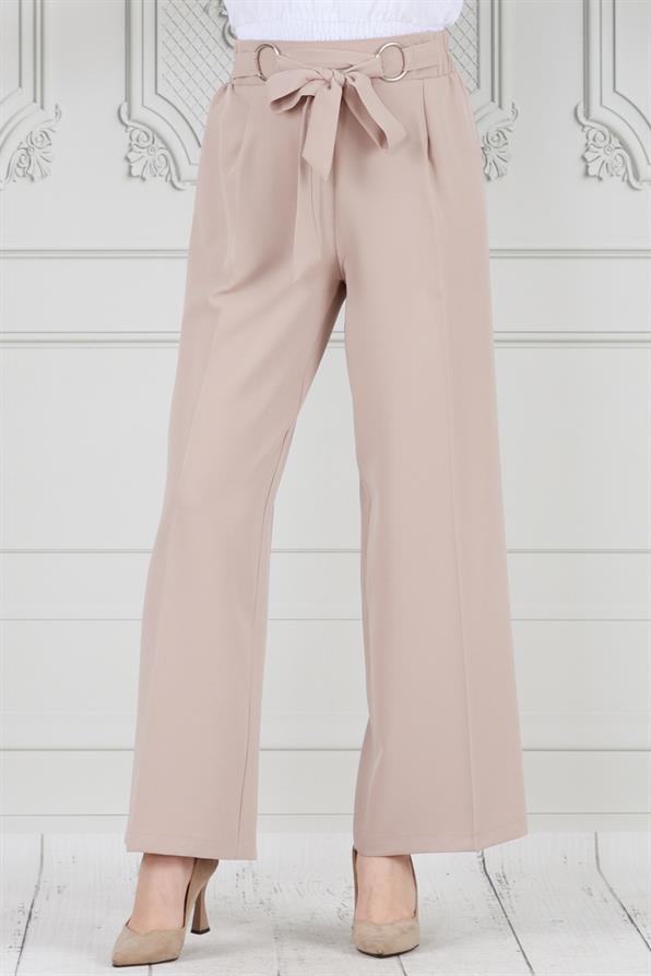 بنطلون واسع الساق بتفاصيل حلقة و حزام -  لون بيج