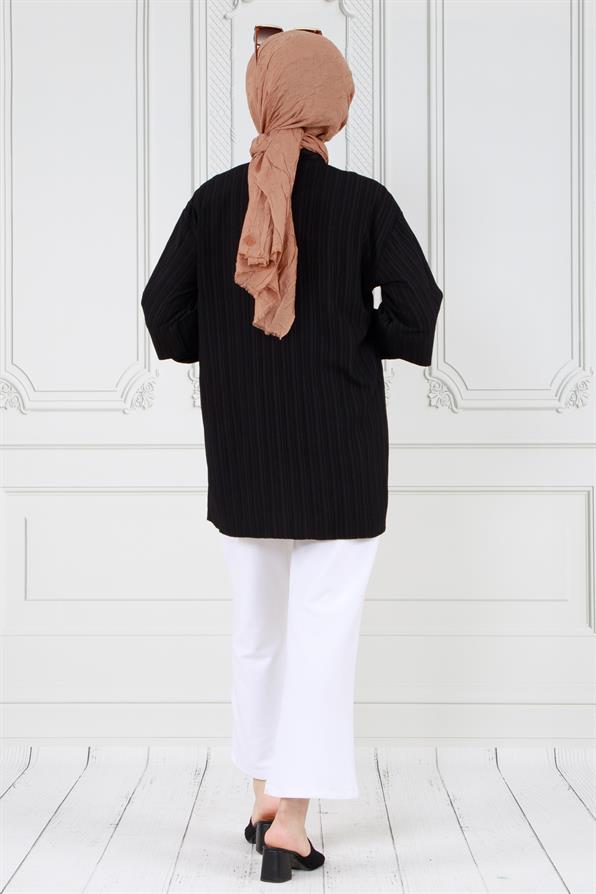 تونيك بتفاصيل  على الأكمام-أسود