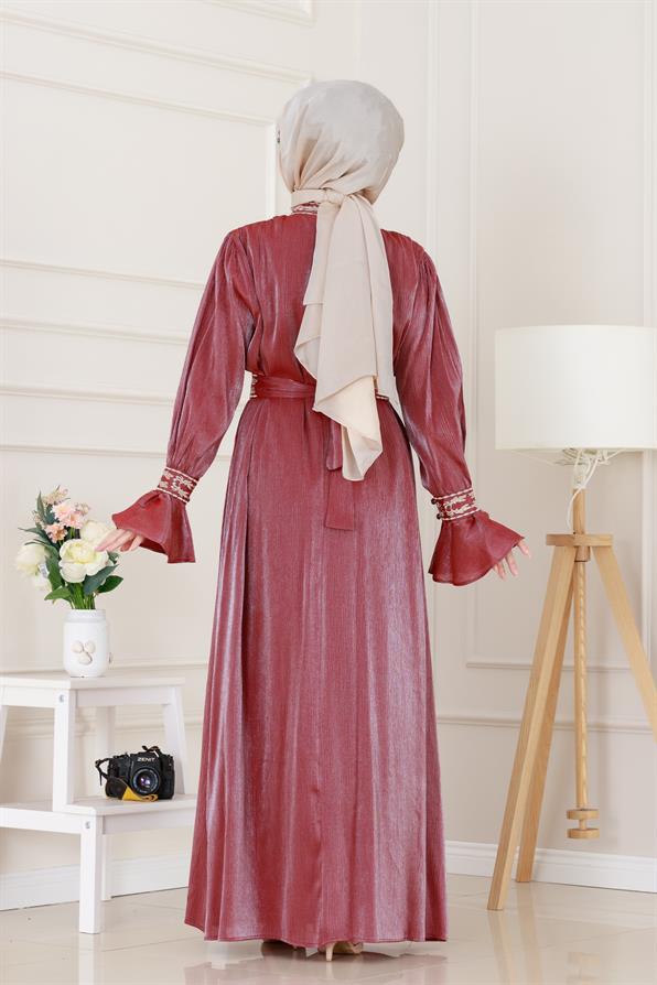 Kolu Volanlı Nakış Detaylı Abiye-Bordo