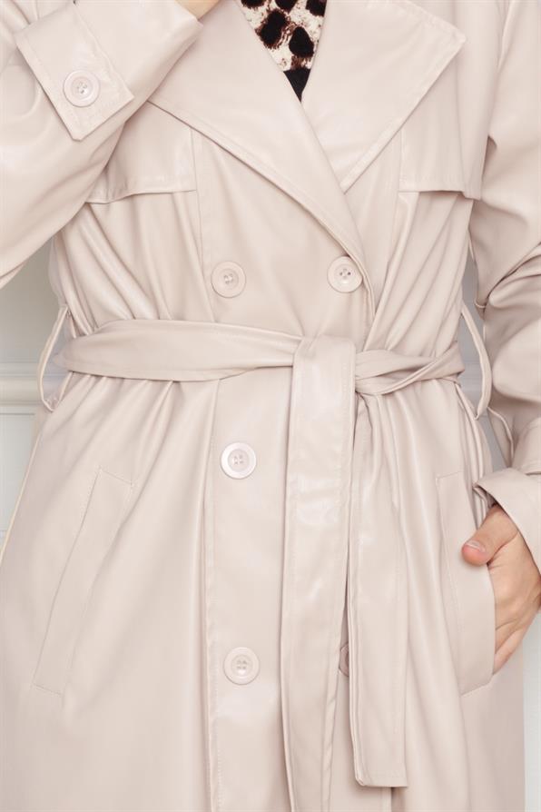 معطف  من الجلد بحزام - بيج اللون