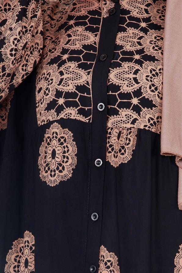 Motif Desen Robalı Viscon Tesettür Elbise-Siyah