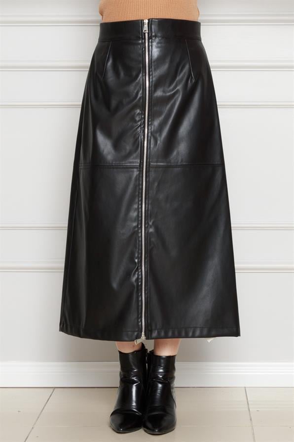تنورة جلدية بتفاصيل سحاب أمامي - لون أسود
