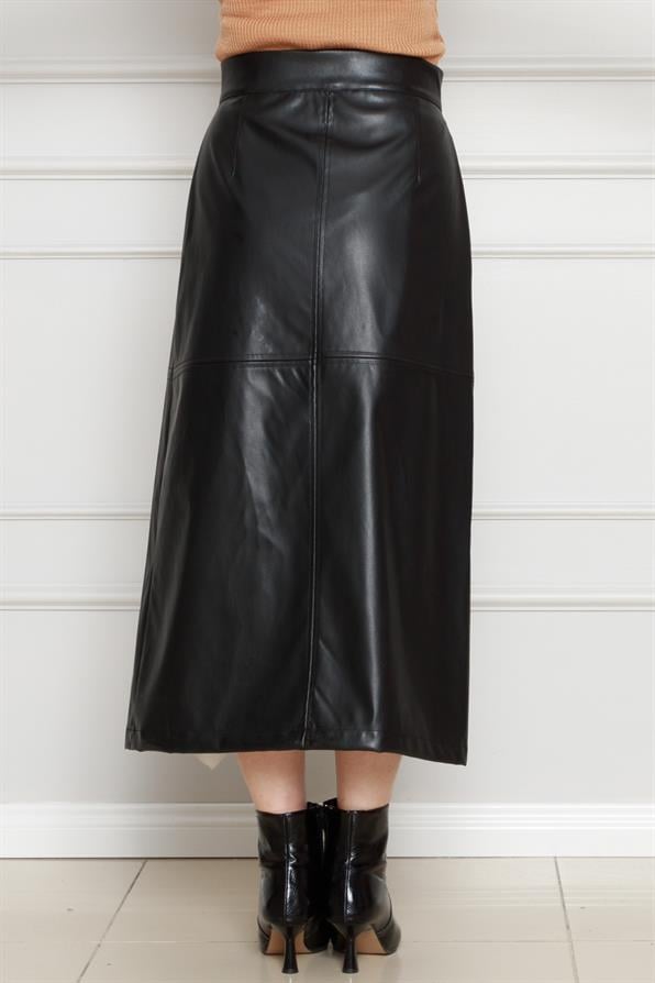تنورة جلدية بتفاصيل سحاب أمامي - لون أسود