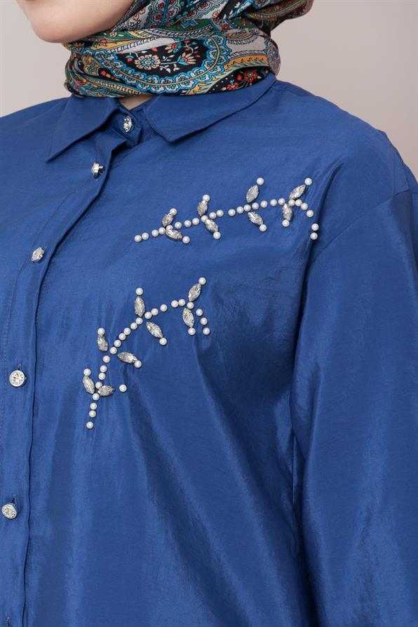 تونيك مع تطريز أحجار اللؤلؤ على الجهة الأمامية - اللون أزرق