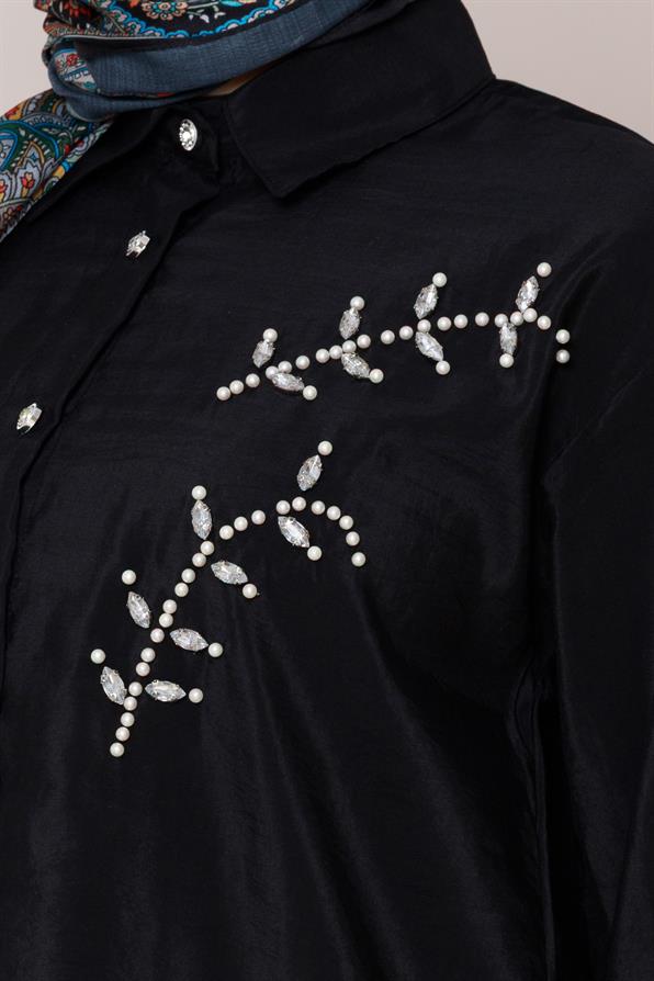 تونيك مطرز بأحجار اللؤلؤ الأمامية - اللون أسود