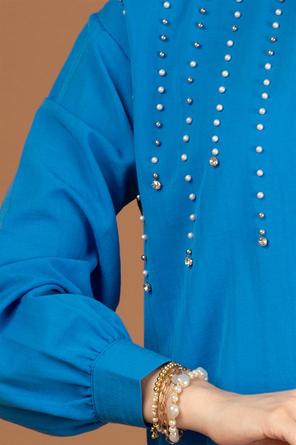 تونيك مع لؤلؤمن الأمام -اللون الأزرق