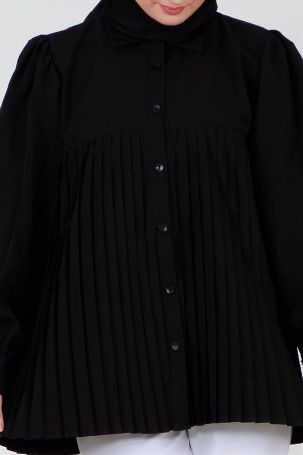 قميص بأمام مجعد - أسود