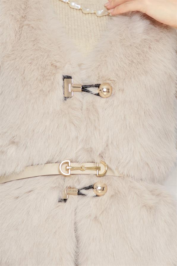 Fur veste - beige color