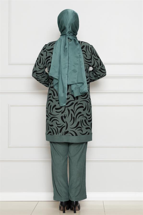 بدلة ريحان كارين -أخضراللون