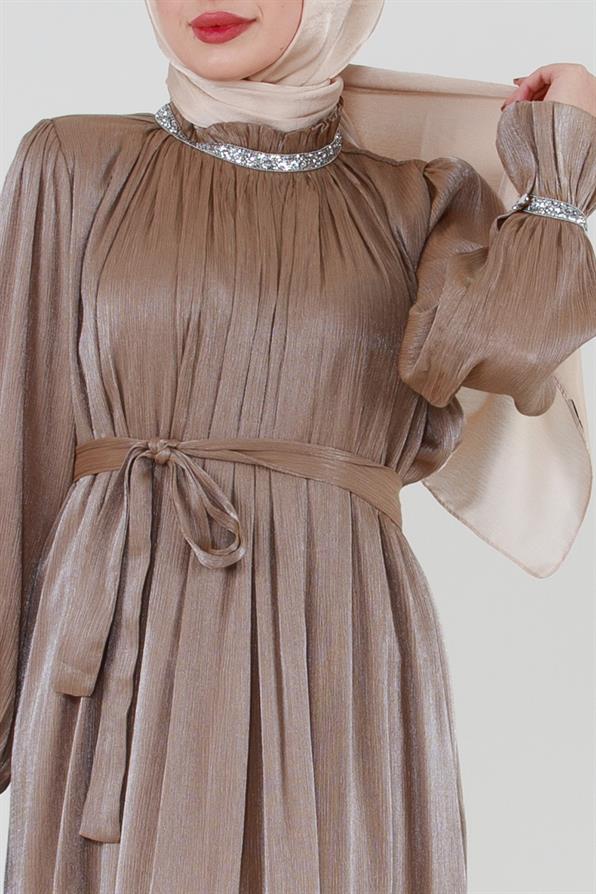 فستان سهرة بفصوص لامعة - فيزون