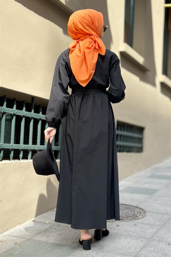 Collared Whirling Dervish Model Dress-Black