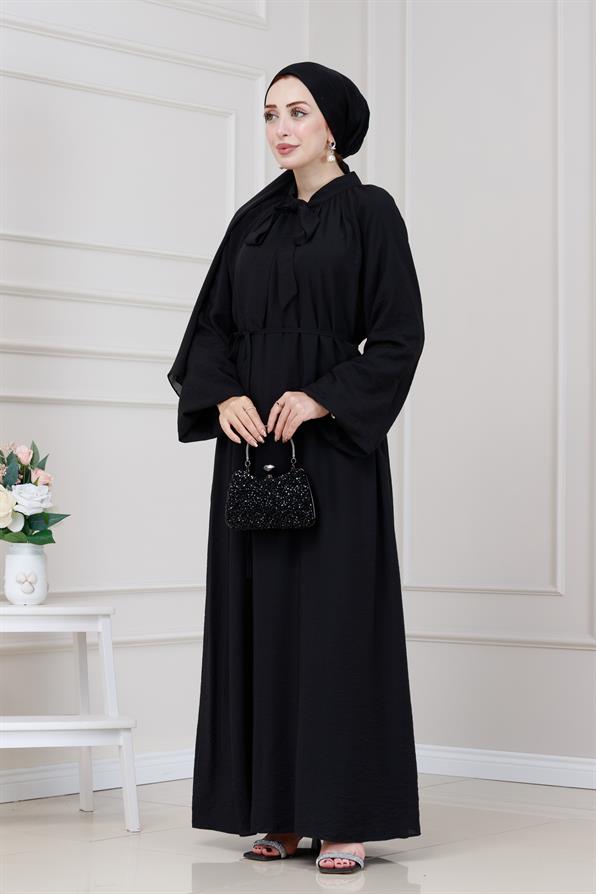 Yakası Bağcıklı Lara Elbise-Siyah