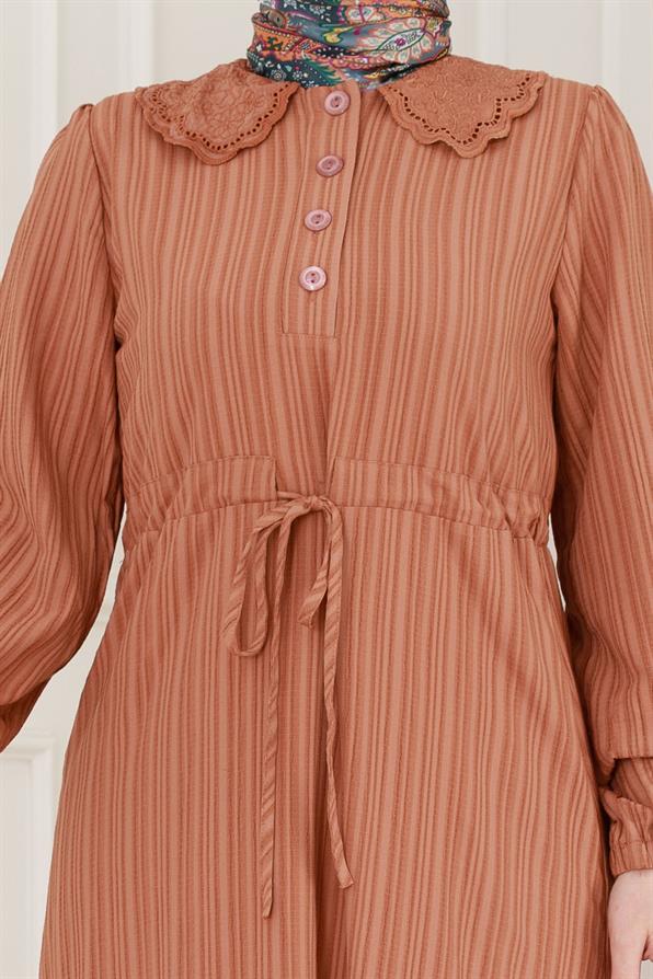 Yakası Güpür Nova Elbise-Kiremit