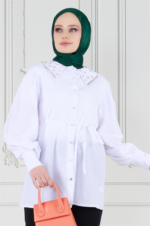 تونيك بلون أبيض مرصع بأحجار