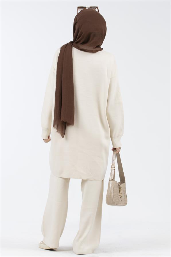 Button Detail Knit Suit-Beige