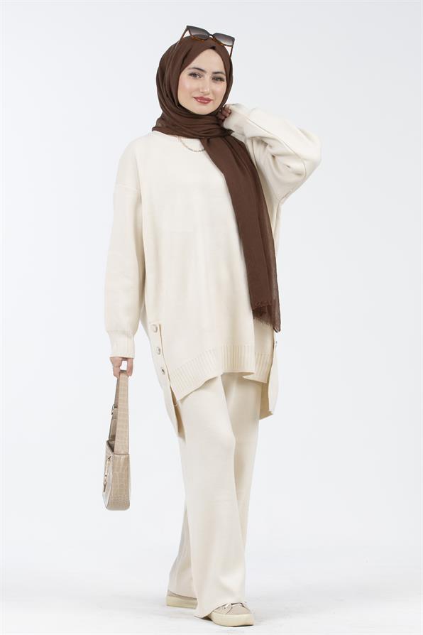 Button Detail Knit Suit-Beige