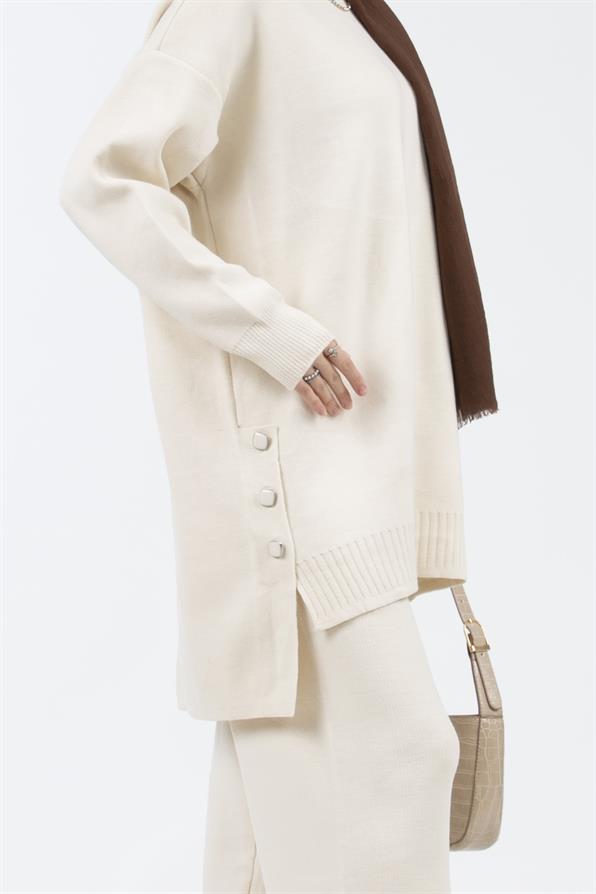 Button Detail Knit Suit-Beige