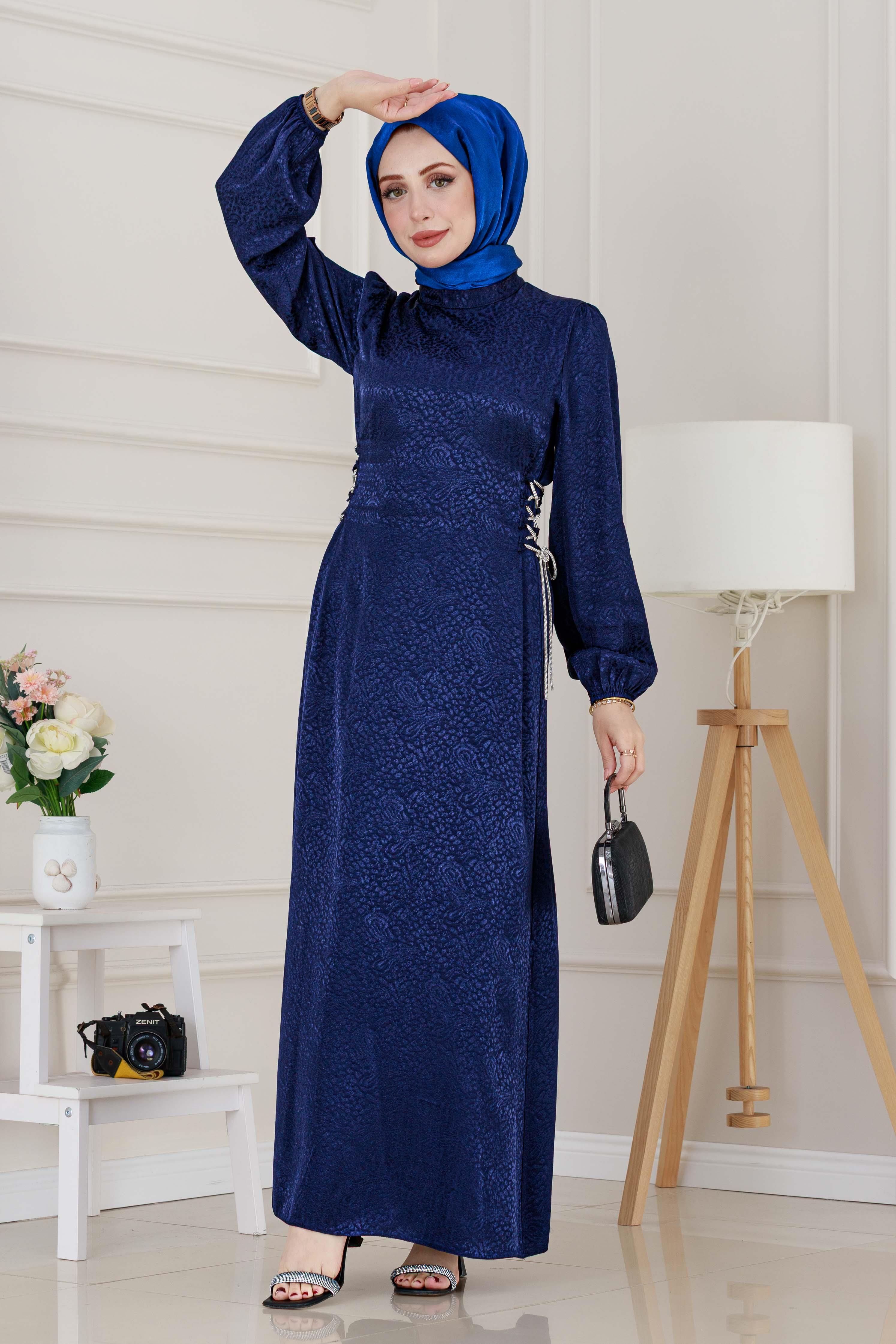 Buse Yanı Bağcıklı Saten Abiye-Lacivert
