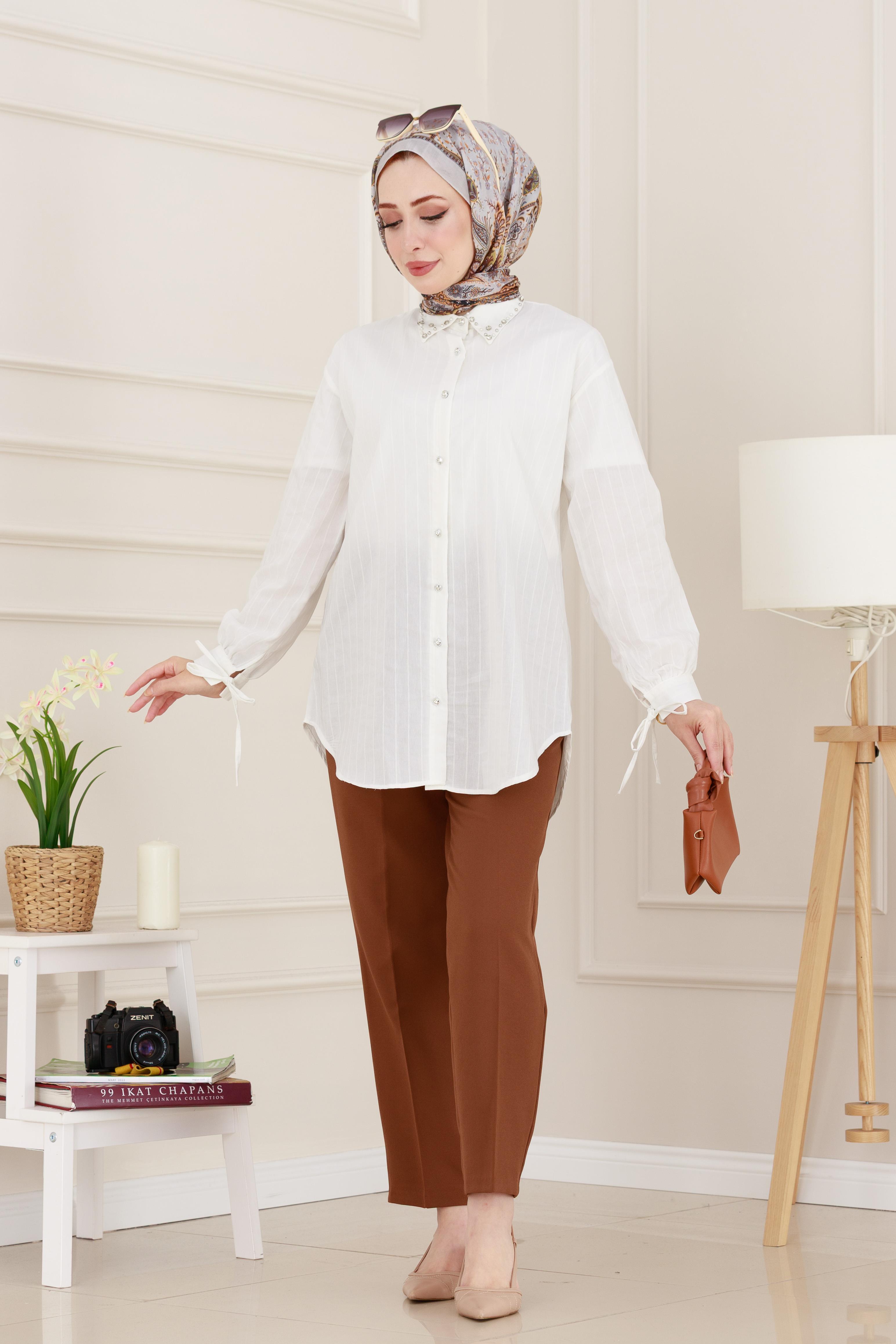 Taş Detaylı Hilal Tunik-Beyaz