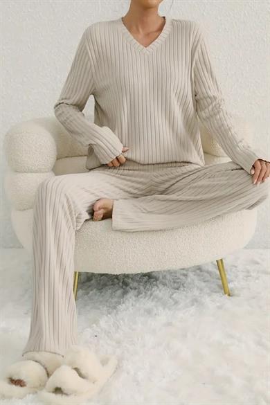 Bella Notte Bej V yaka Uzun Kollu soft Alt Üst Tak