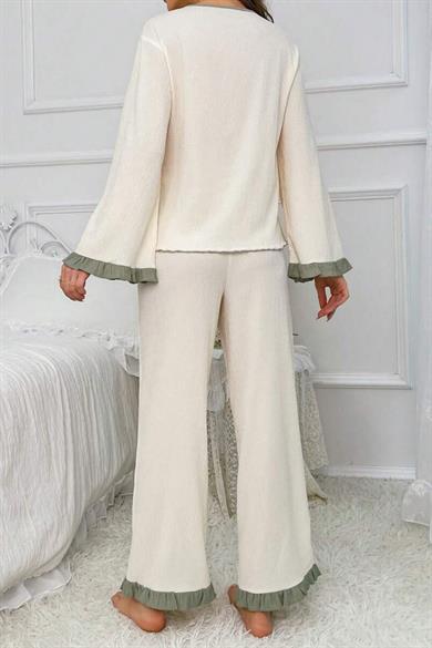 Bella Notte Ekru V Yaka Yeşil Fırfır Detaylı  Pijama Takımo 77170