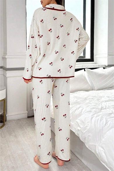 Bella Notte Kırık Beyaz Kiraz Baskılı Pamuklu Kışlık Pijama Takımı 7083