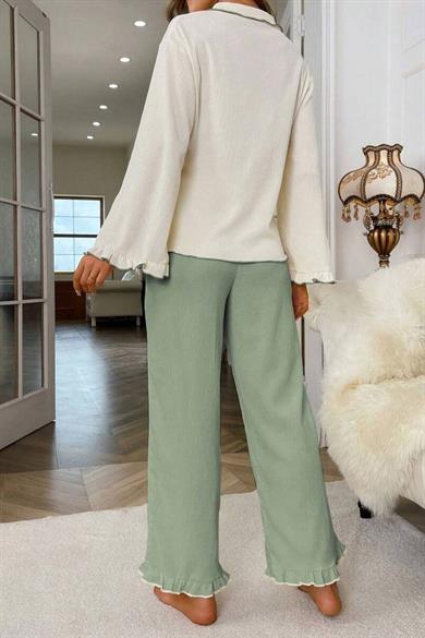 Bella Notte Uzun Kollu Yeşil Kruvaze Yaka Fırfır Detaylı Pijama Takımı 77007/YEŞİL/S