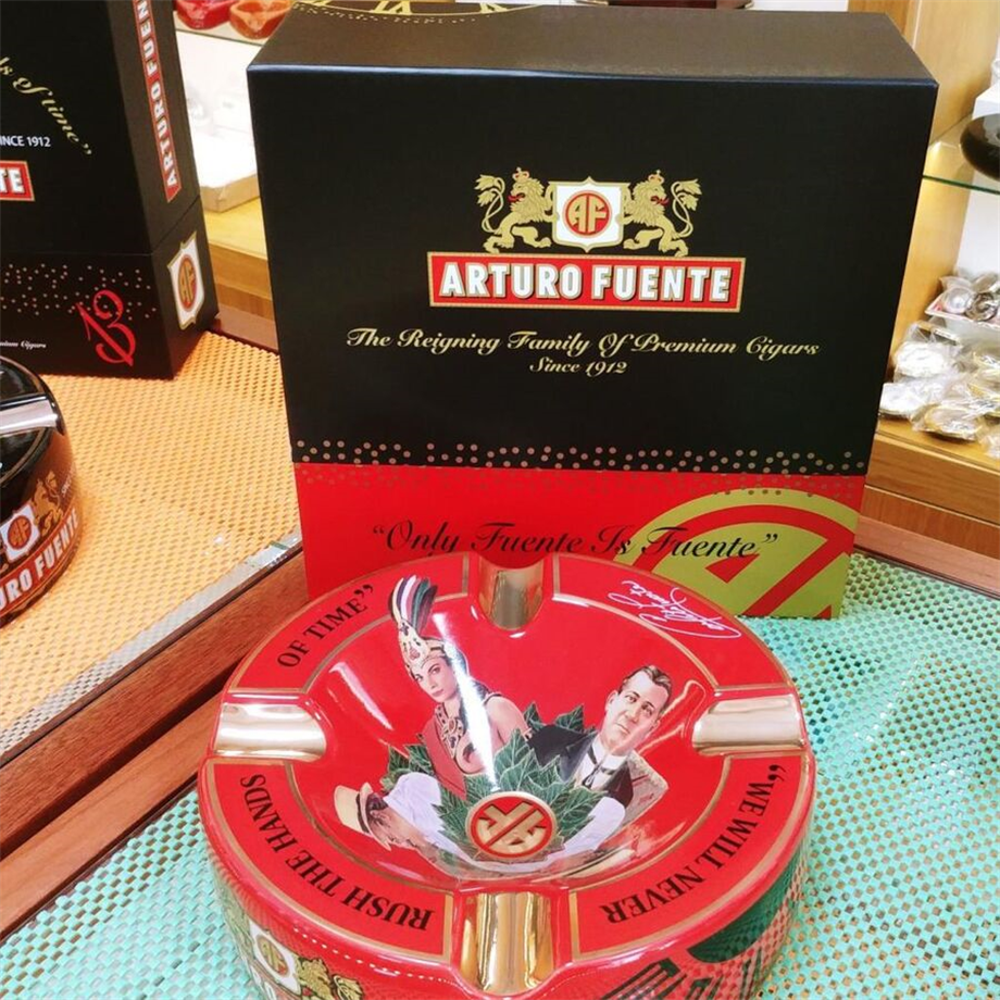 Arturo Fuente Journey Seramik Puro Küllüğü Hand Made Red 4lü