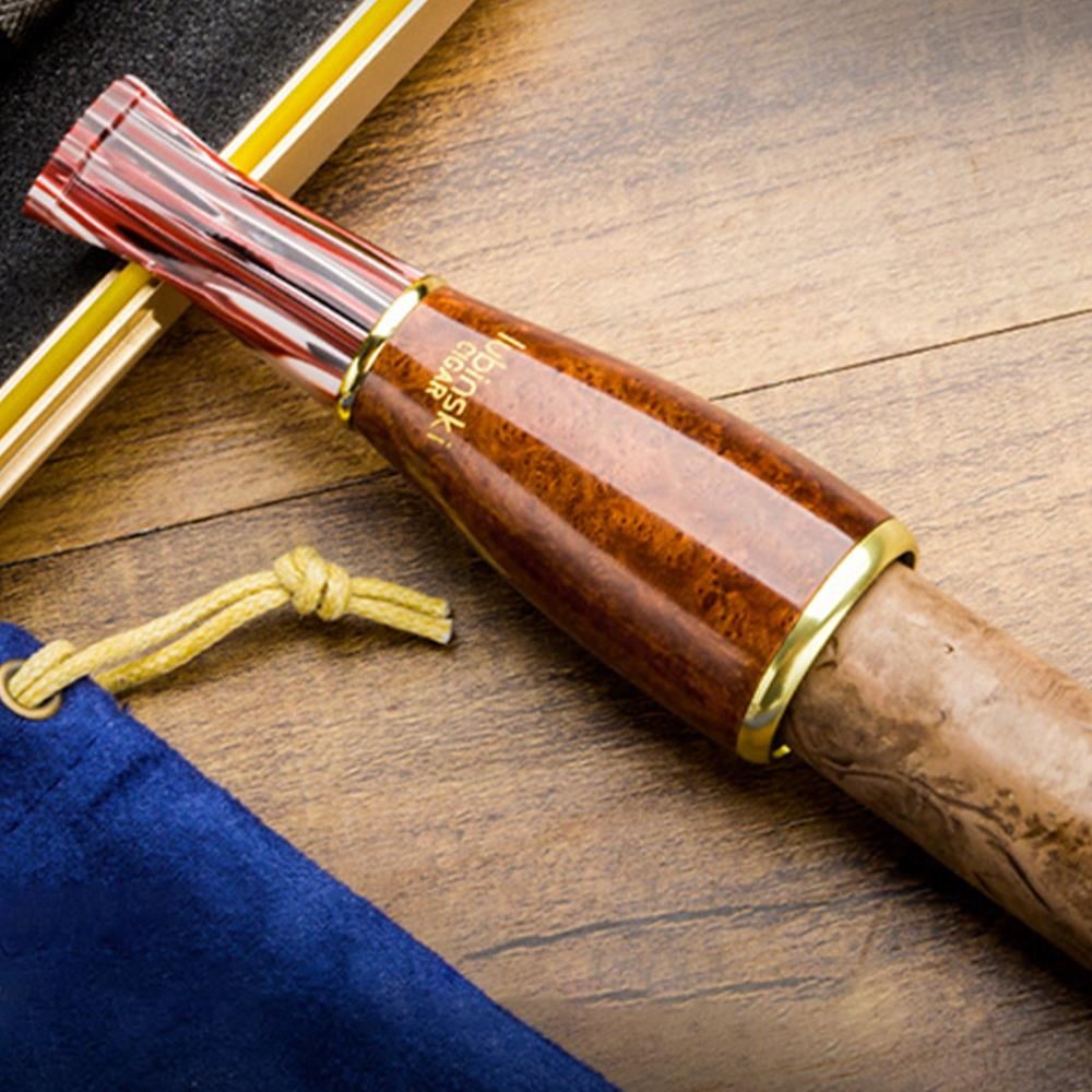 Lubinski 4 Boy Kullanım Briar Puro Ağızlığı 9mm Filtreli Long Smooth (38-57 Ring)