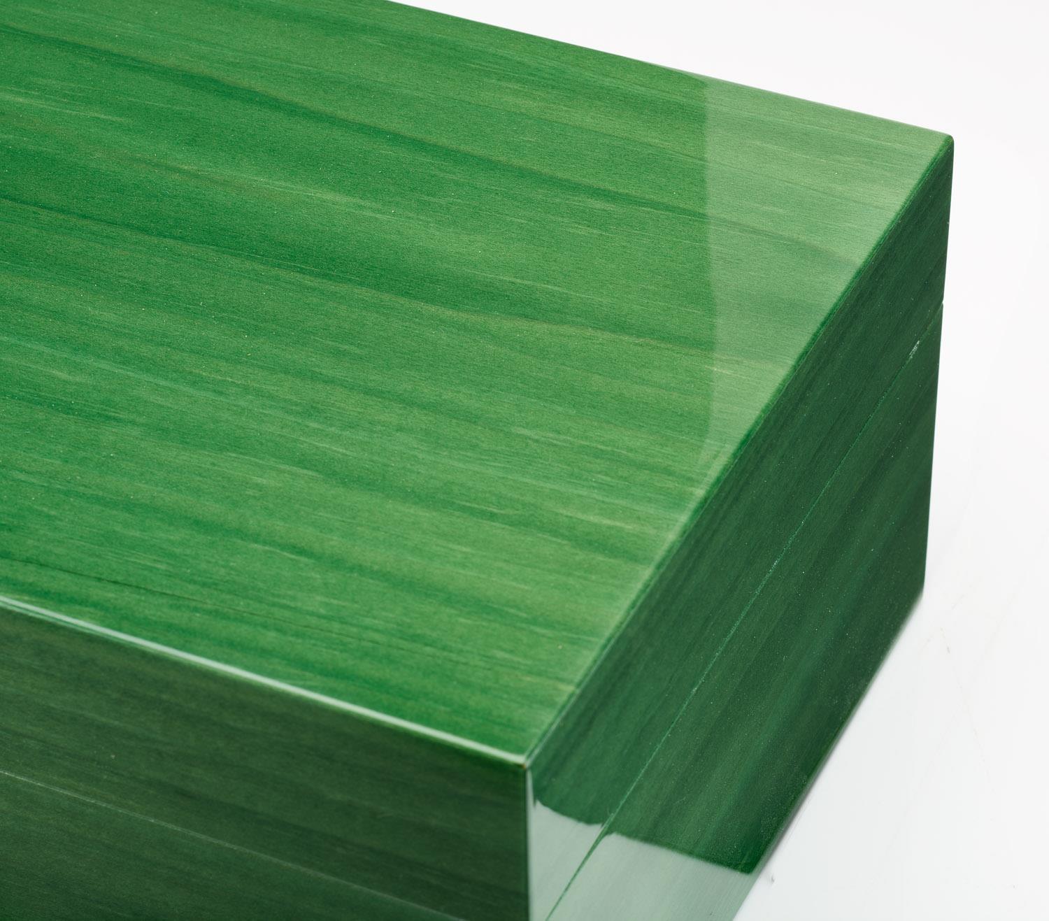 Morici Collection Italy Handmade Humidor Puro Kutusu - Roma Collection- Green Veined- 50s