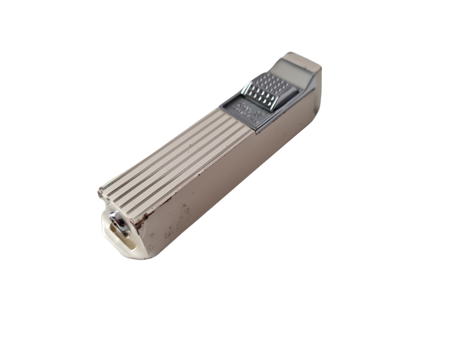 Windmill 4w.X Burner Flame Krem Tek Torch Rezistanslı Çakmak(Outlet)